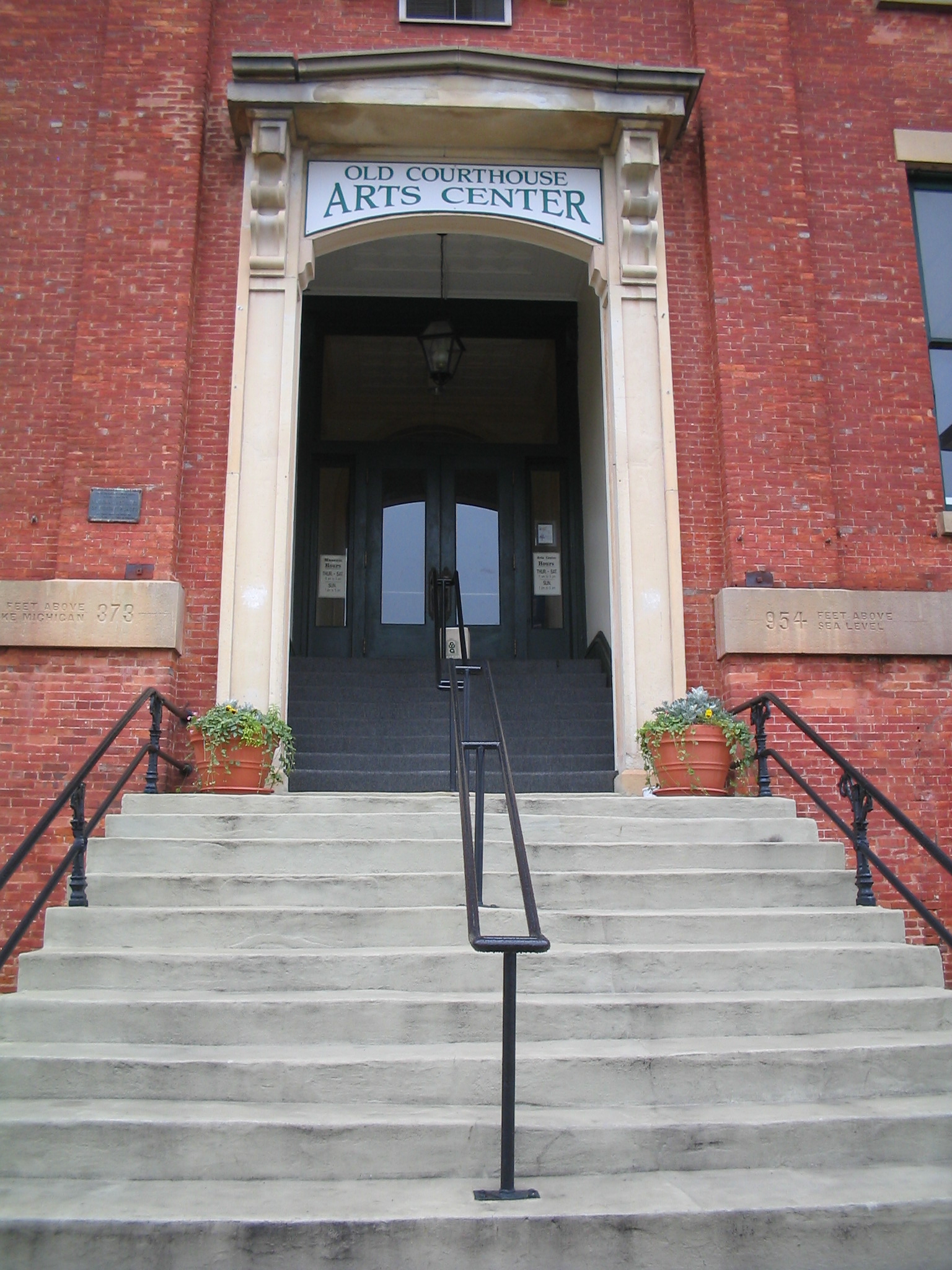 Old Court House Arts Center Entryway
